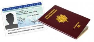 Carte Nationale d'Identité (CNI) et passeport